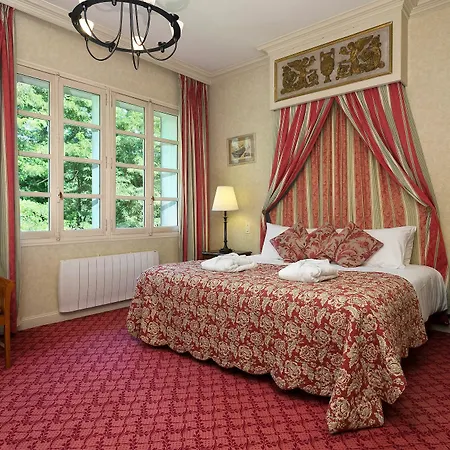 Château De Candie 4*