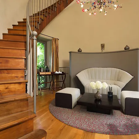 Chateau De Candie 4*