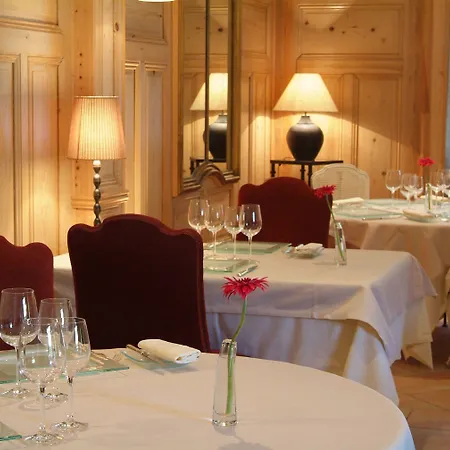 Отель Chateau De Candie 4*