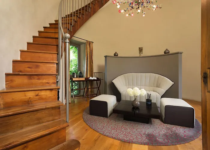 Chateau De Candie 4*