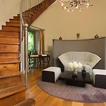 Château De Candie 4*