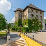 Hotel Château De Candie 4*