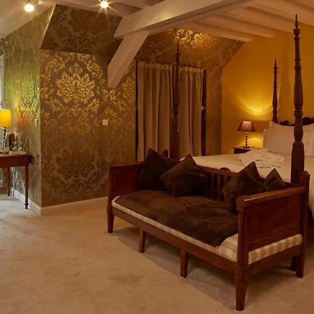 Hotel Chateau De Candie 4*