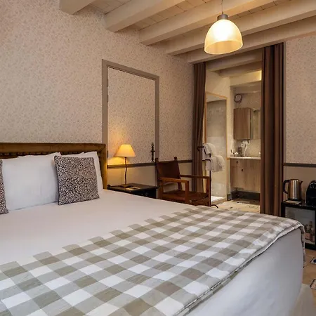Hotel Chateau De Candie